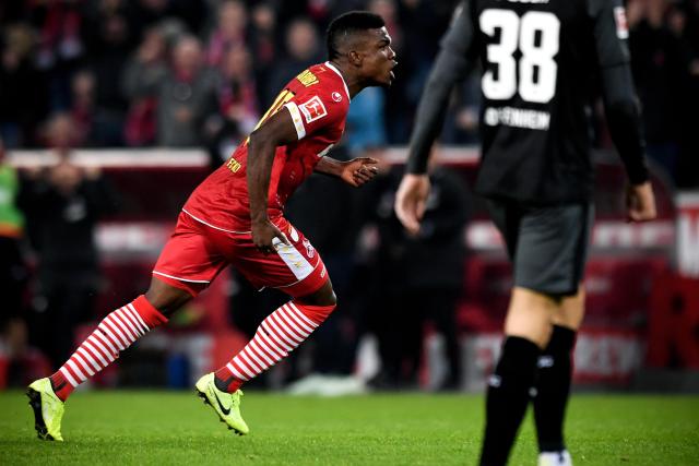 曼联新帅迎最大考验？数据示阿森纳乘胜追击